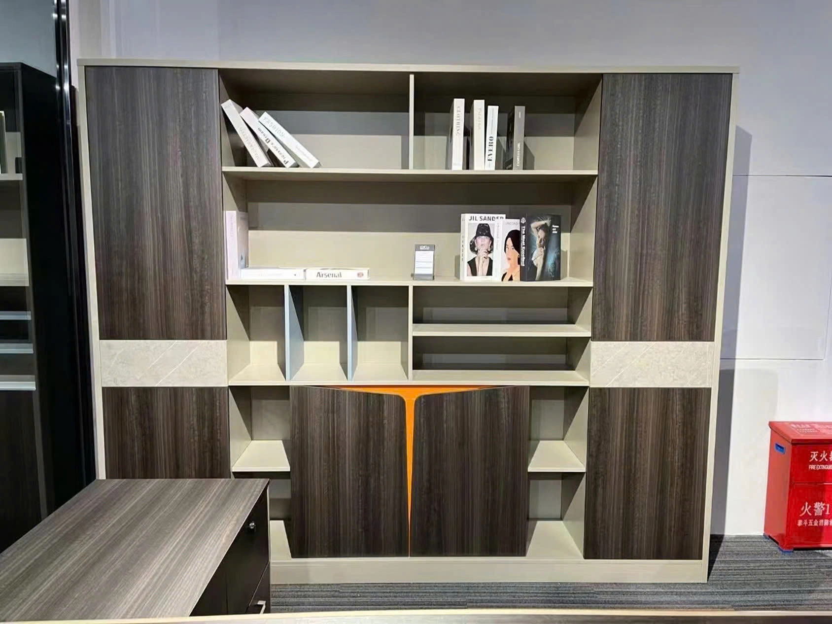 Tủ lãnh đạo nhập khẩu NM-S849