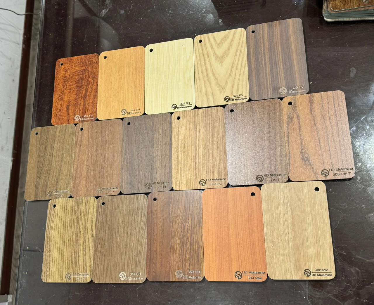 Bảng màu gỗ công nghiệp phủ Melamine đẹp, bền.