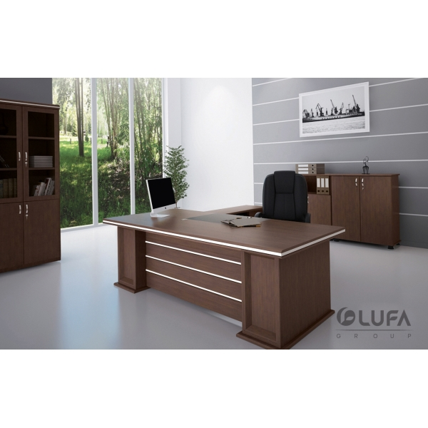 Bộ bàn lãnh đạo BGD18F2