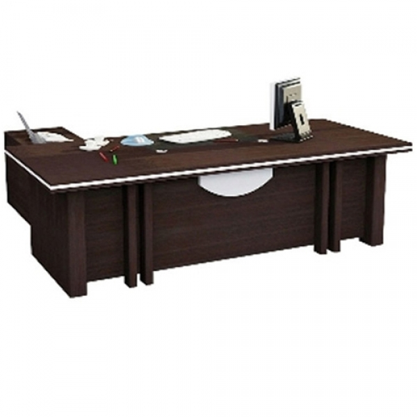 Bộ bàn lãnh đạo BGD18F4