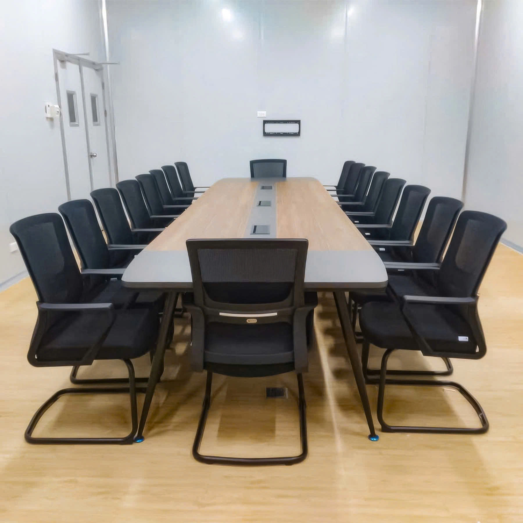 Bàn họp chân sắt NM-BH3010CS