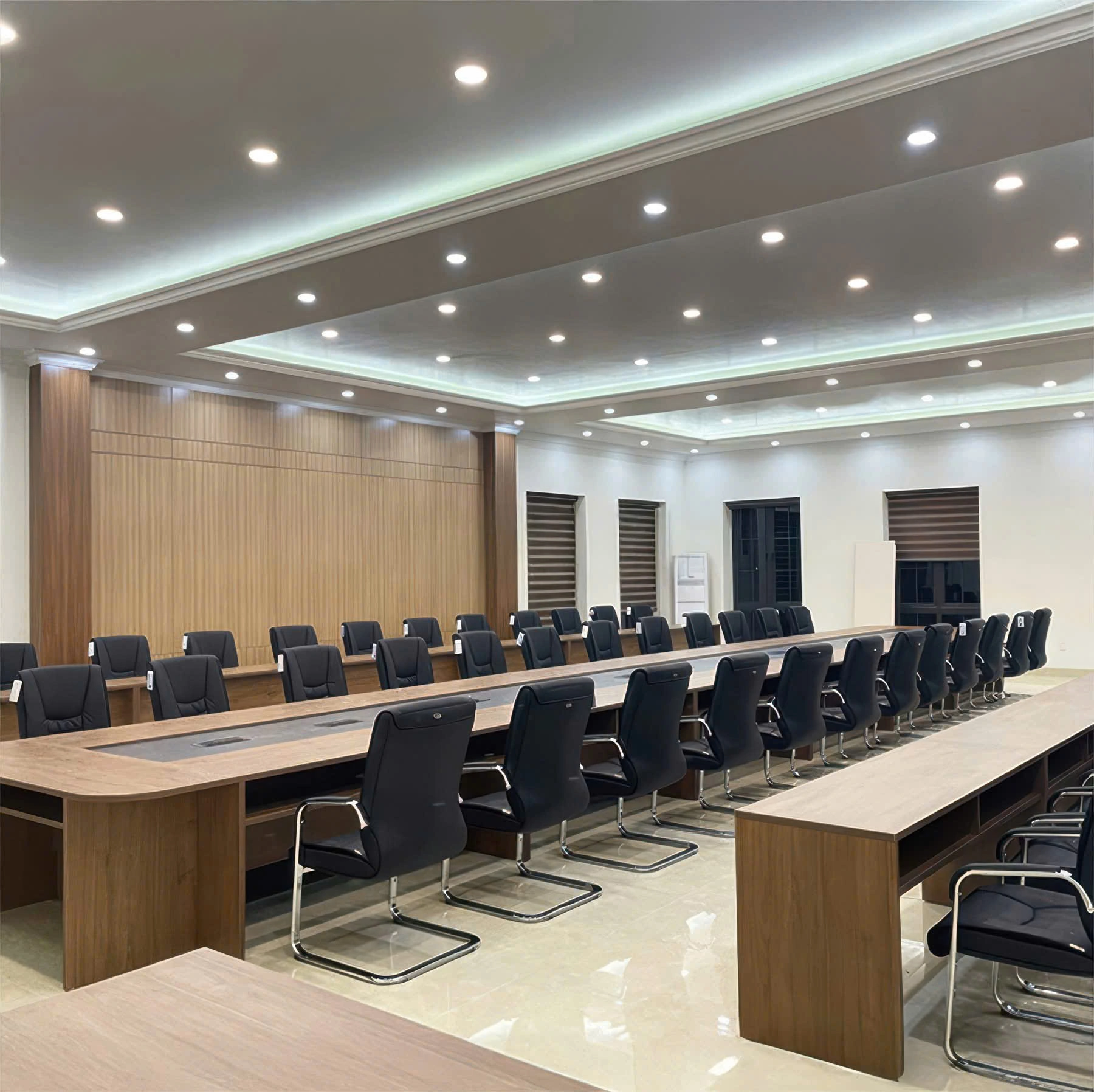 Bàn họp NM-BHG5016