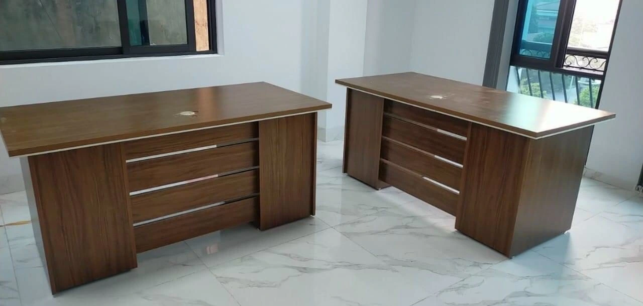 Bàn lãnh đạo NM-BLD19