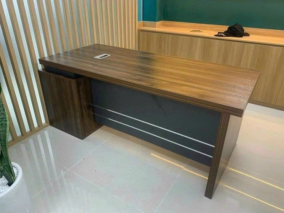 Bàn lãnh đạo NM-BLD22