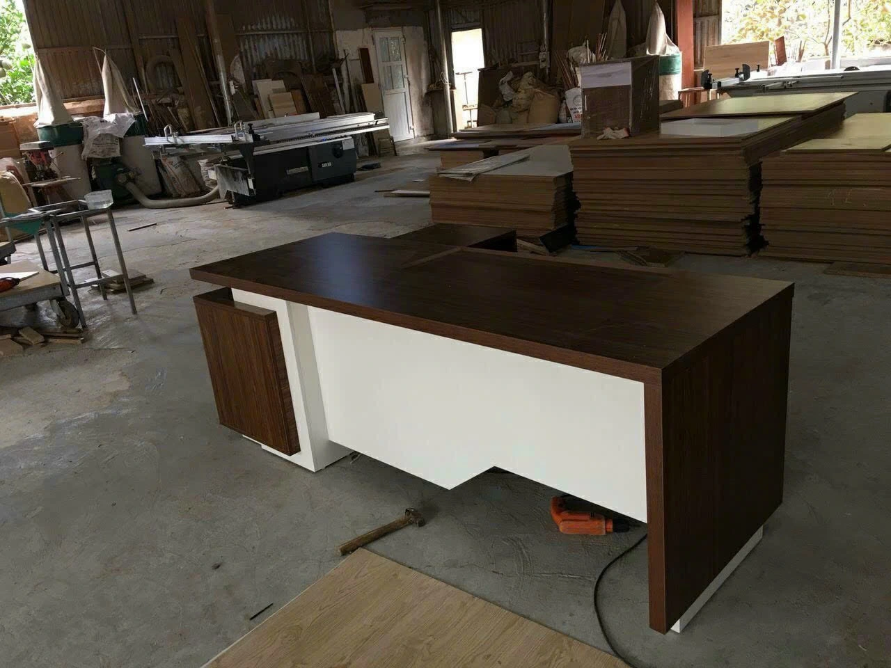 Bàn lãnh đạo NM-BLD23