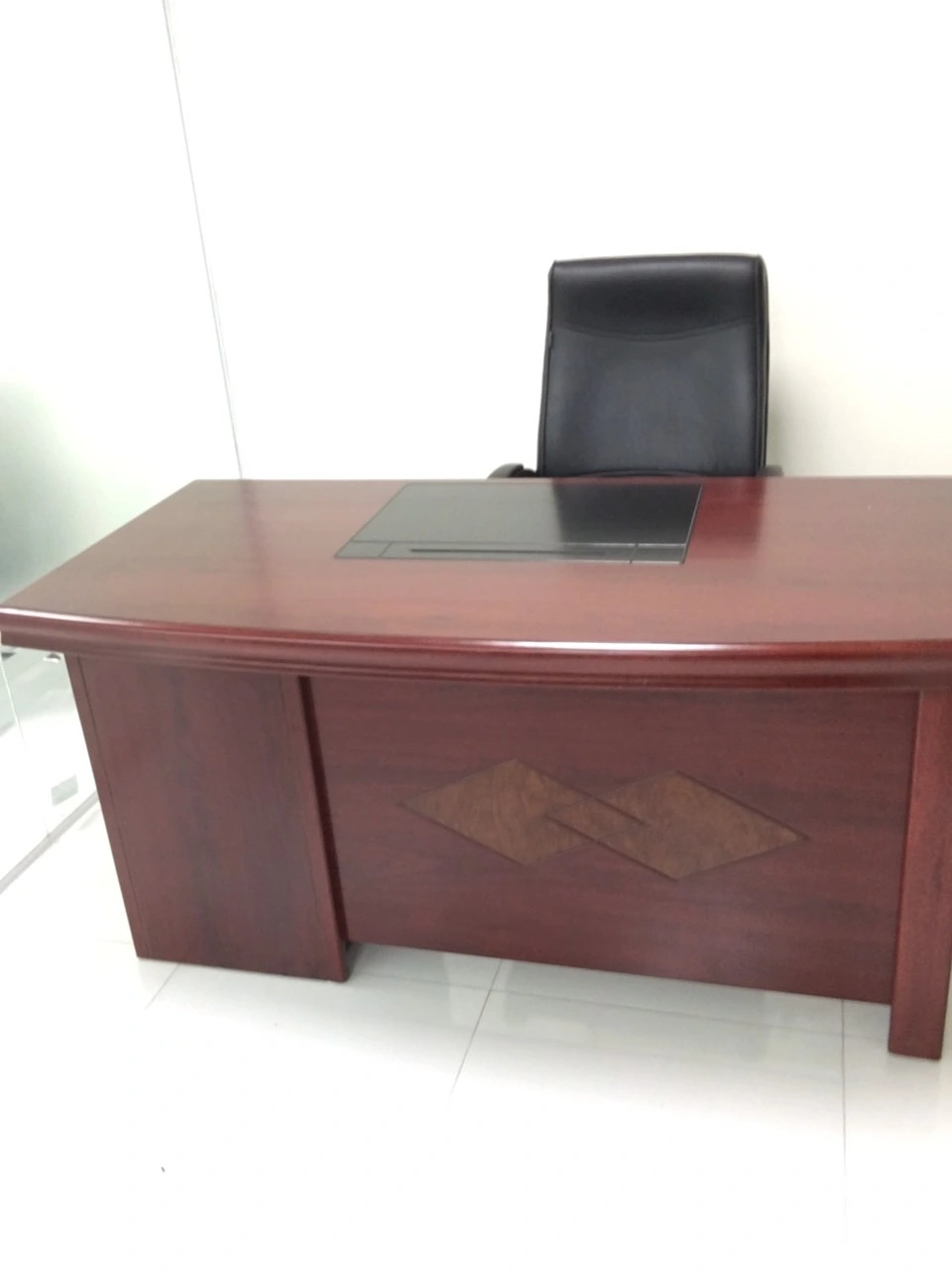 Bàn lãnh đạo NM-BLD27