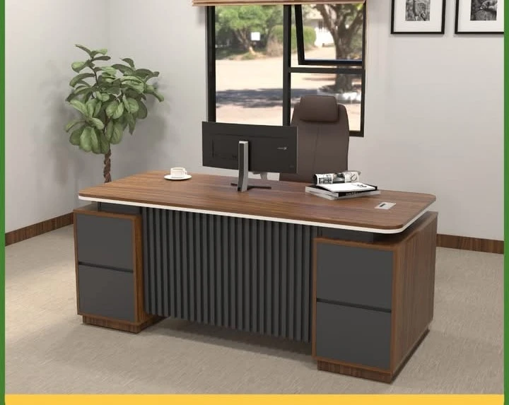 Bàn lãnh đạo NM-BLD61