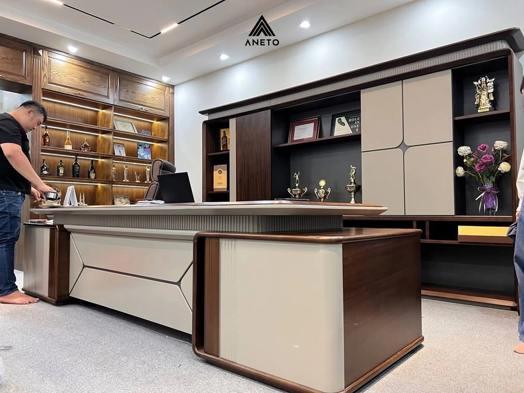 Bàn lãnh đạo NM-BLD70